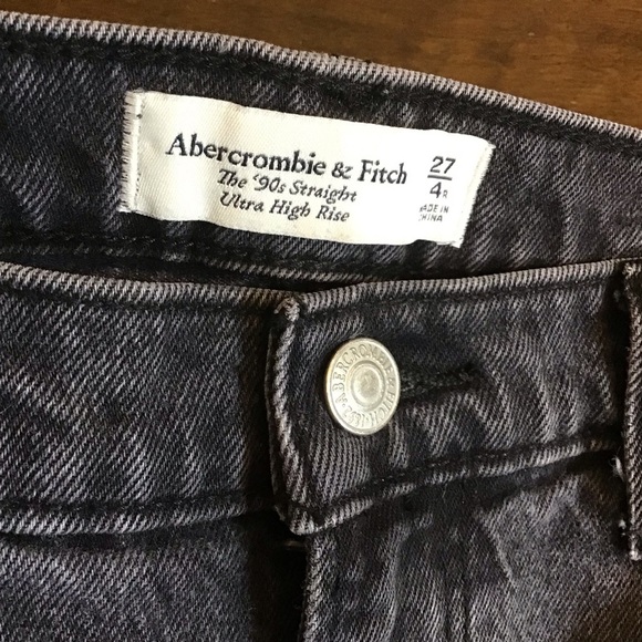 Abercrombie Fitch 4 (27) The 90s Straight High Rise Women’s Jeans Black Distress - Picture 9 of 11